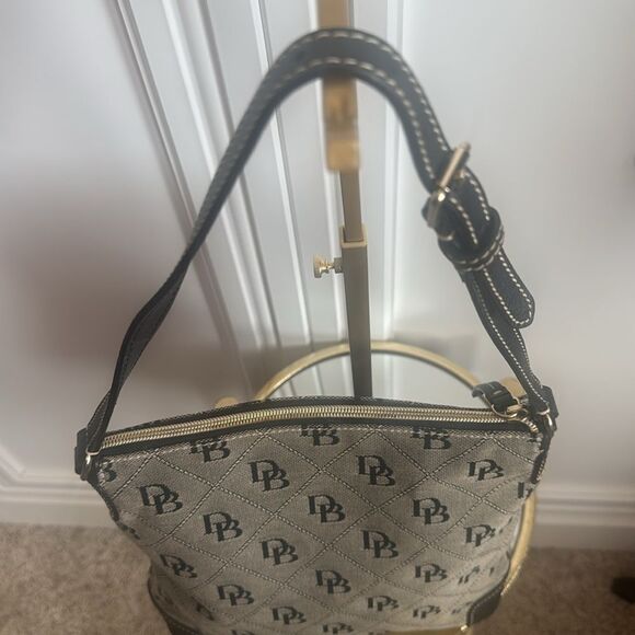 Dooney & Bourke Jacquard Logo Shoulder Bag - Picture 6 of 15